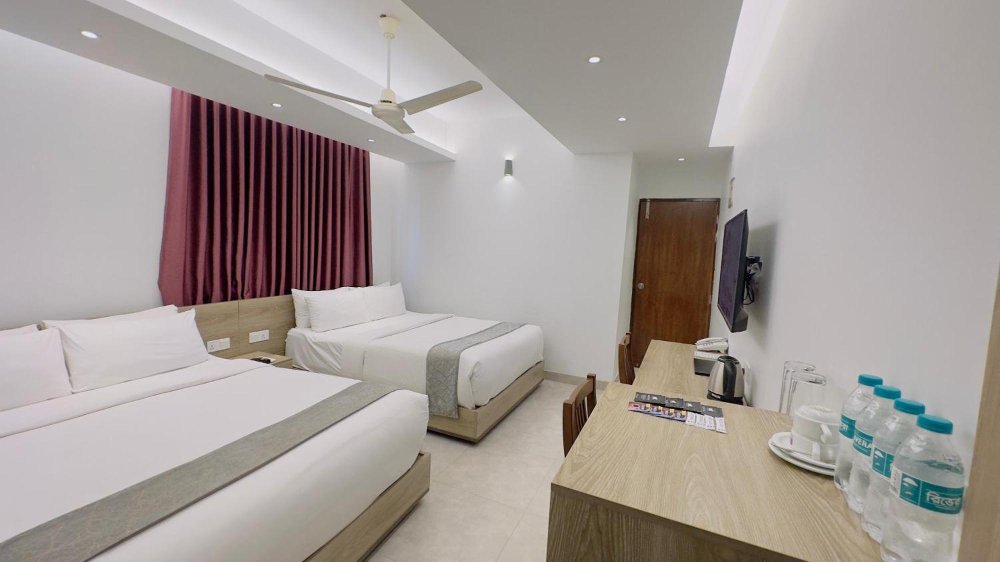 Priyo Nibash Stylish Residential Hotel Dhaka Exterior photo