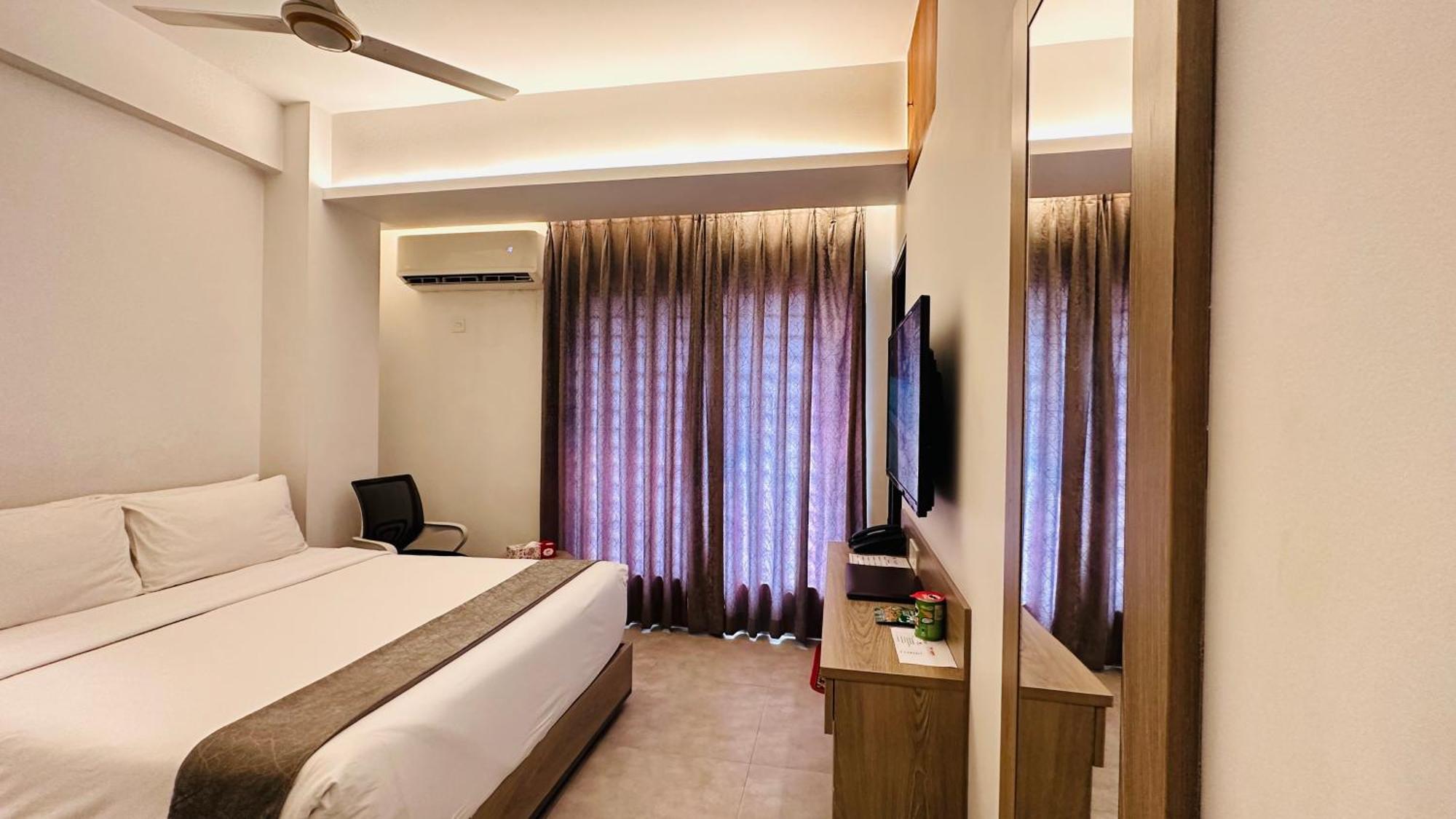 Priyo Nibash Stylish Residential Hotel Dhaka Exterior photo