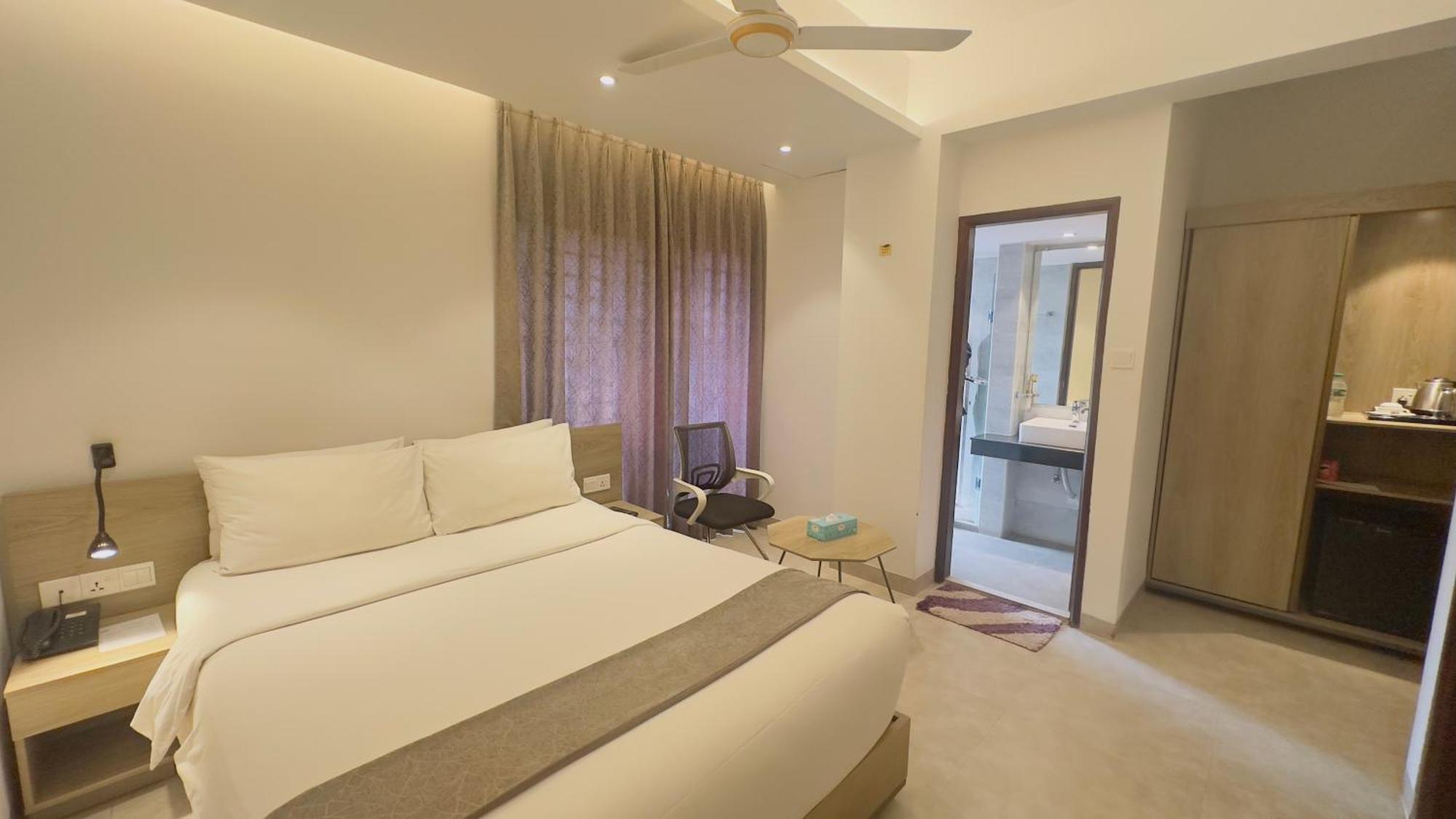 Priyo Nibash Stylish Residential Hotel Dhaka Exterior photo